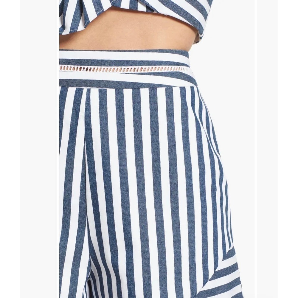 WAYF 2-Piece Set Durham Knotted Bow Tube Top and Chester Short in Navy Stripe - Picture 7 of 12